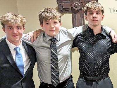 students dress up